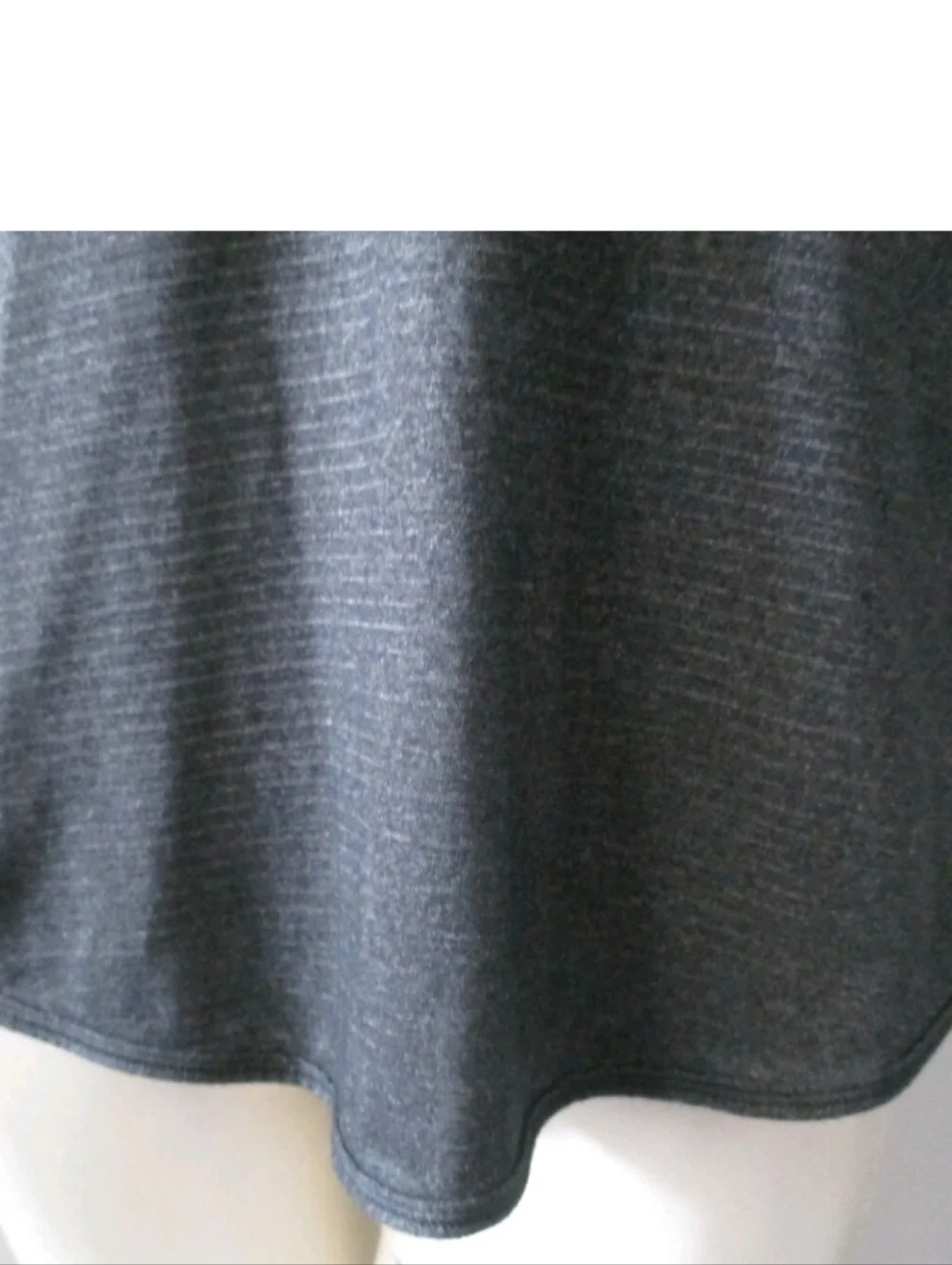 New Lululemon Black Floral-Trim Strappy Tank Top - Size 4